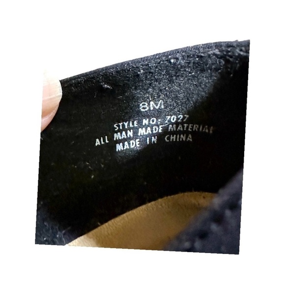 ANNIE, WOMENS FLAT SHOES. BLACK WITH ANIMAL PRINT TOE & 1/2” HEEL. USED, SIZE 8M - Picture 6 of 6